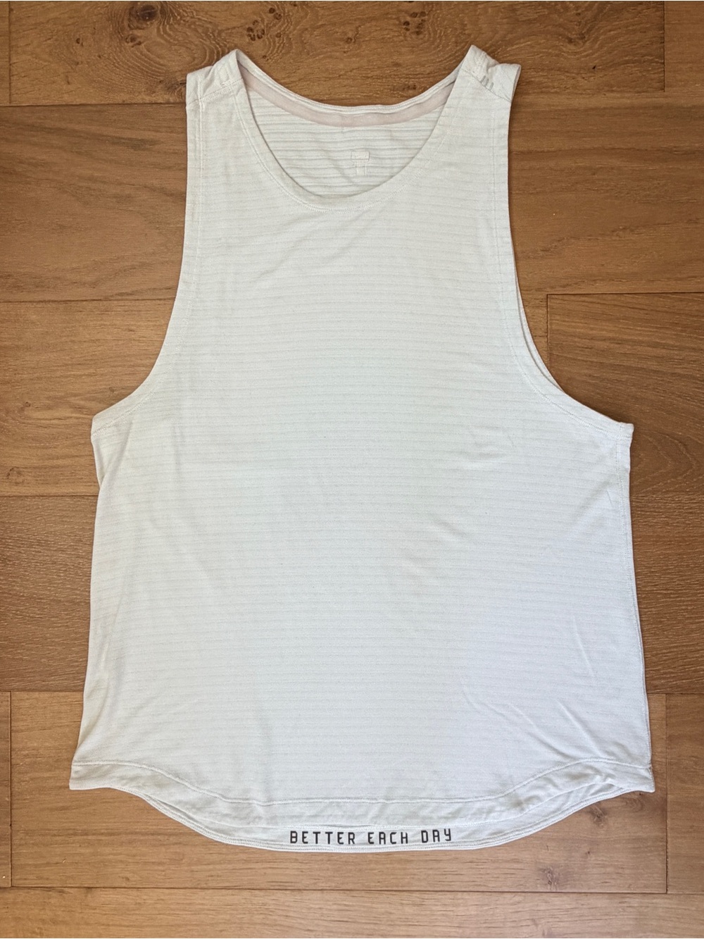 Lululemon License to Train Tank Top Mens Medium Bone Better Each Day Gym Workout